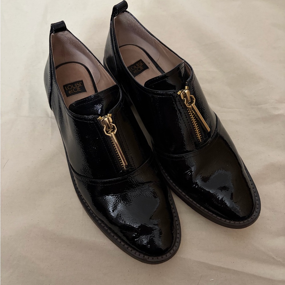 Louise et Cie Black Patent Leather Flats with Gold Zipper